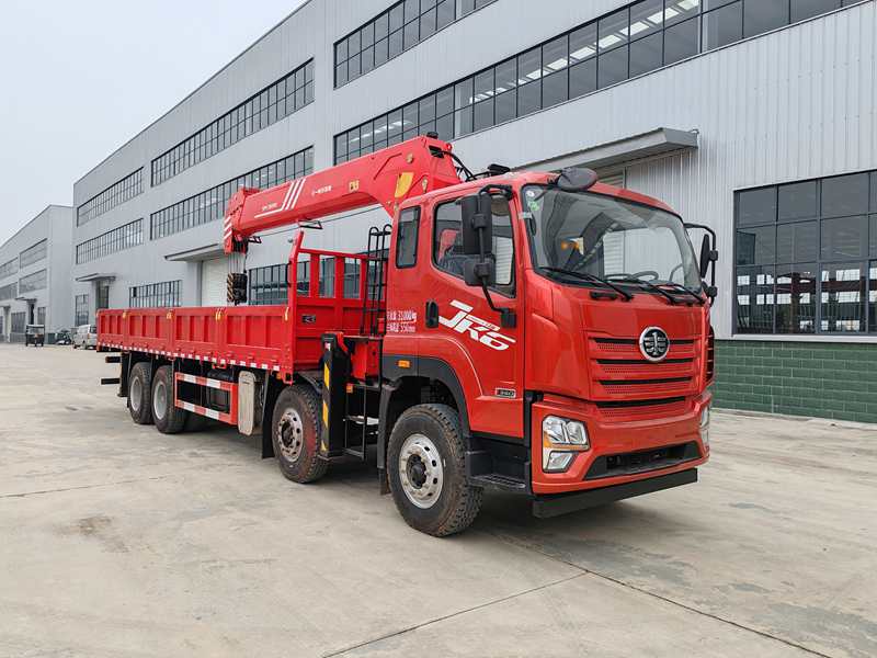 解放JK6前四后八隨車吊